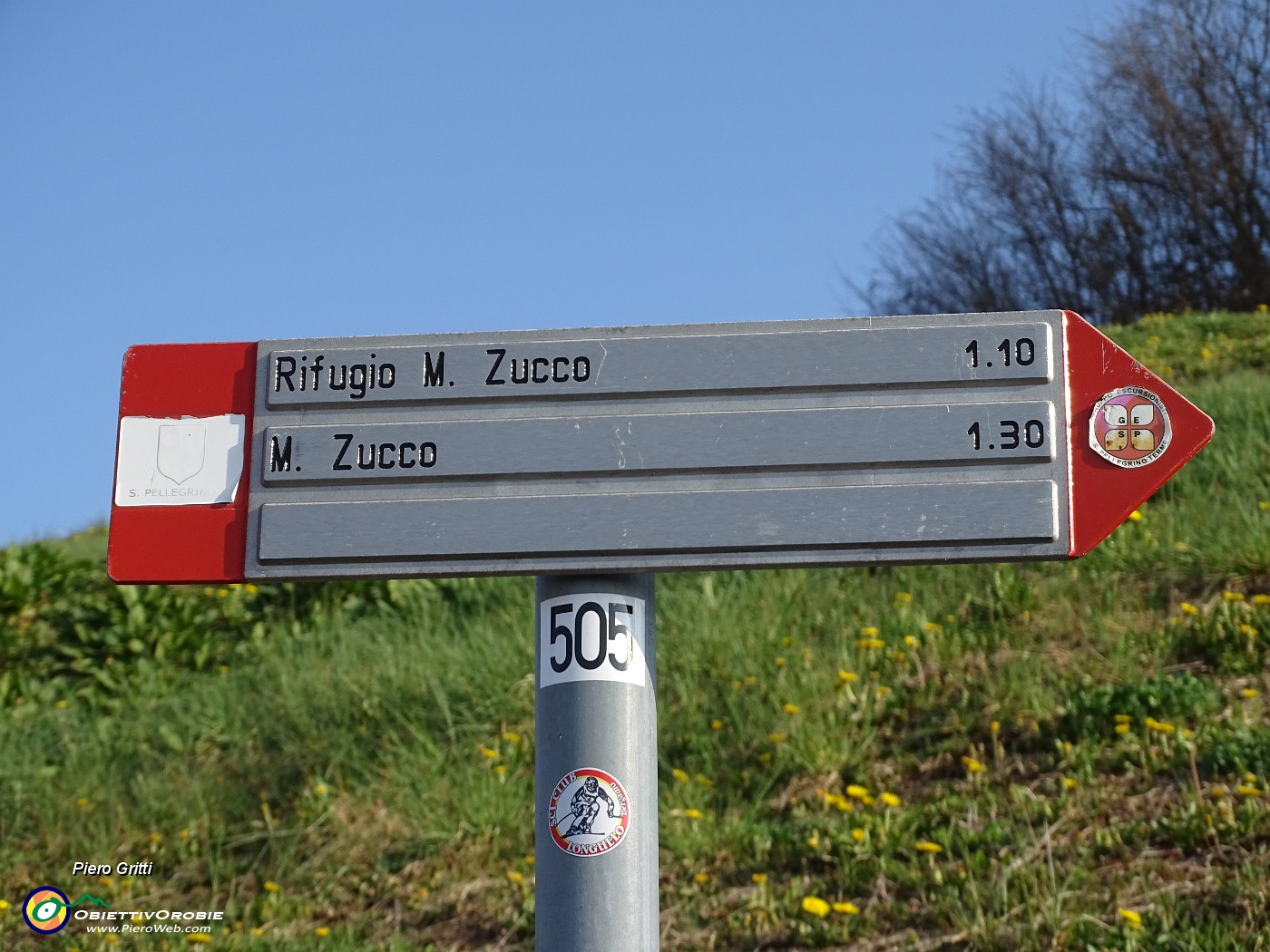 03 Sul sent. 505 per il Monte Zucco.JPG